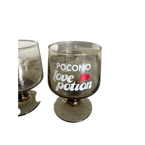 POCONOS Vintage Mount Airy Set of 2 Drinking Goblets Glasses - Picture 5 of 6